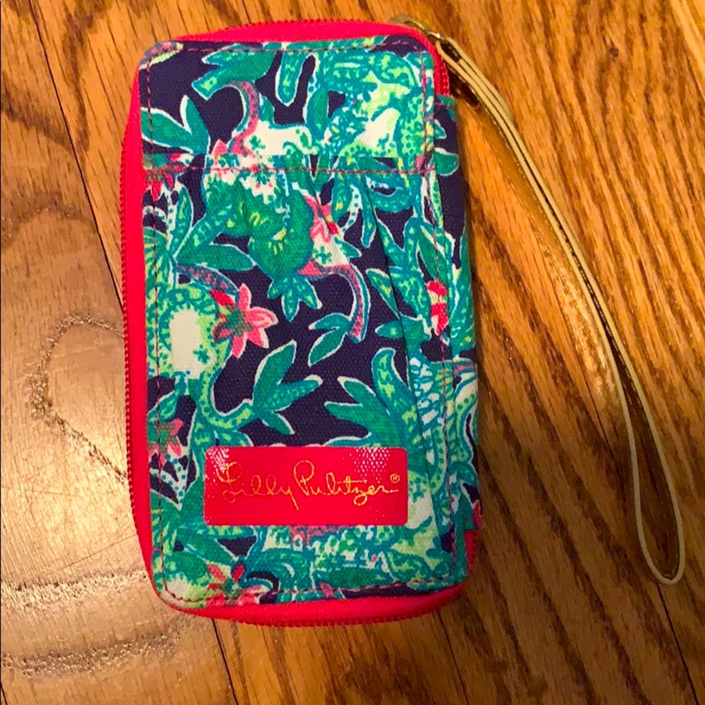 Brand New Lilly Pulitzer Wristband wallet